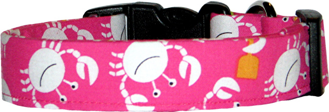 Hot Pink Digging Crabs Dog Collar