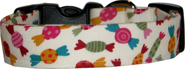 Tossed Candy on Cream Dog Collar