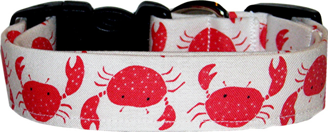 Coral Crabs on White Dog Collar