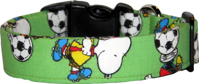 'Famous Dog" Soccer Dog Collar