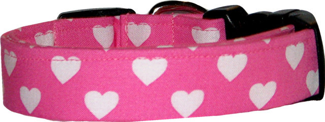 Bubble Gum Hearts Dog Collar